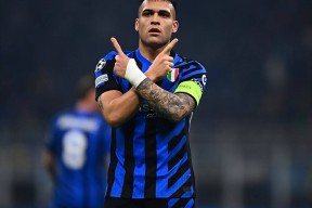 华体会体育-国米险胜巴萨,迪玛利亚梅开二度西甲