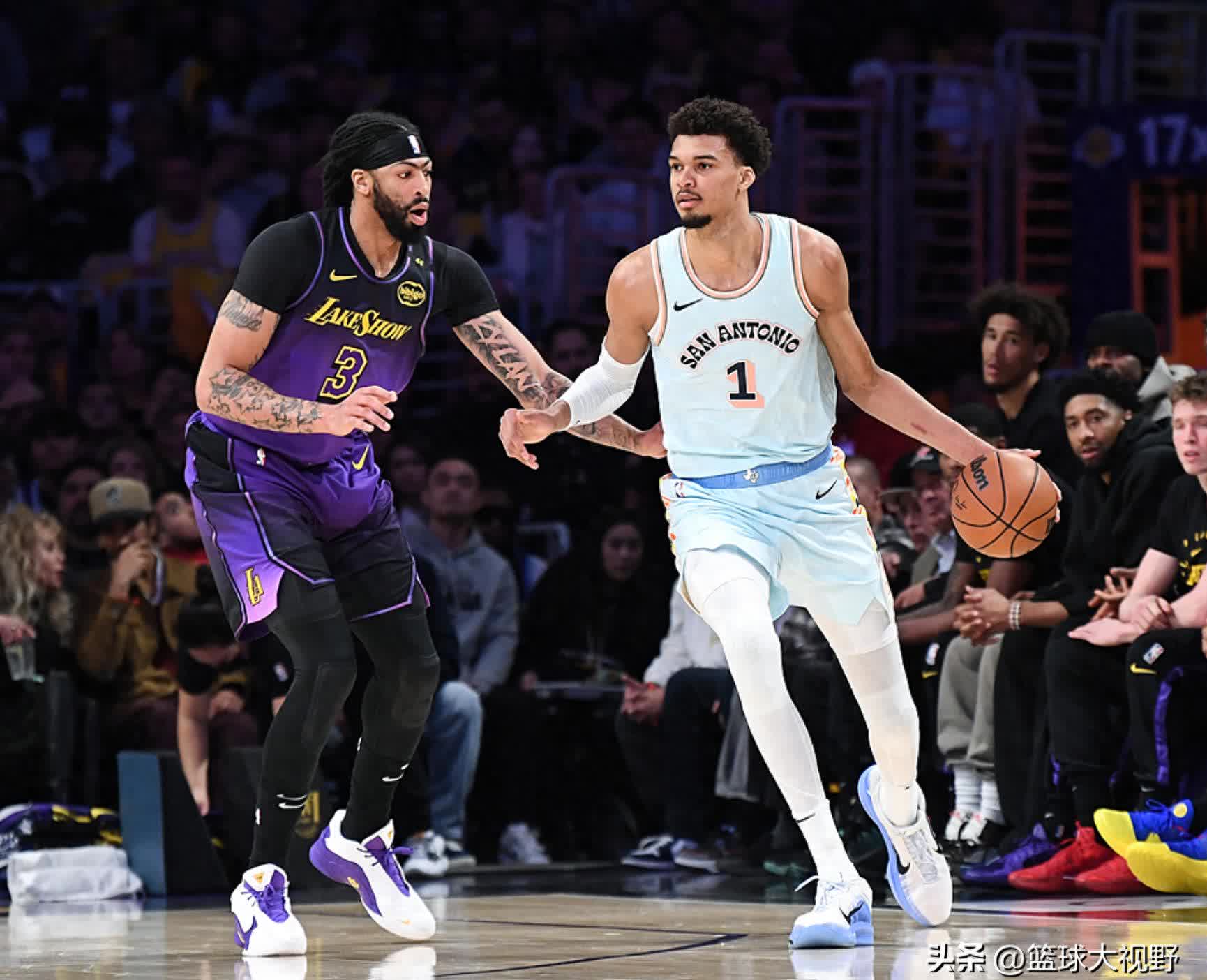 华体会登录-人主场击败马刺,继续保持不败纪录  第2张 华体会登录-人主场击败马刺,继续保持不败纪录  第2张