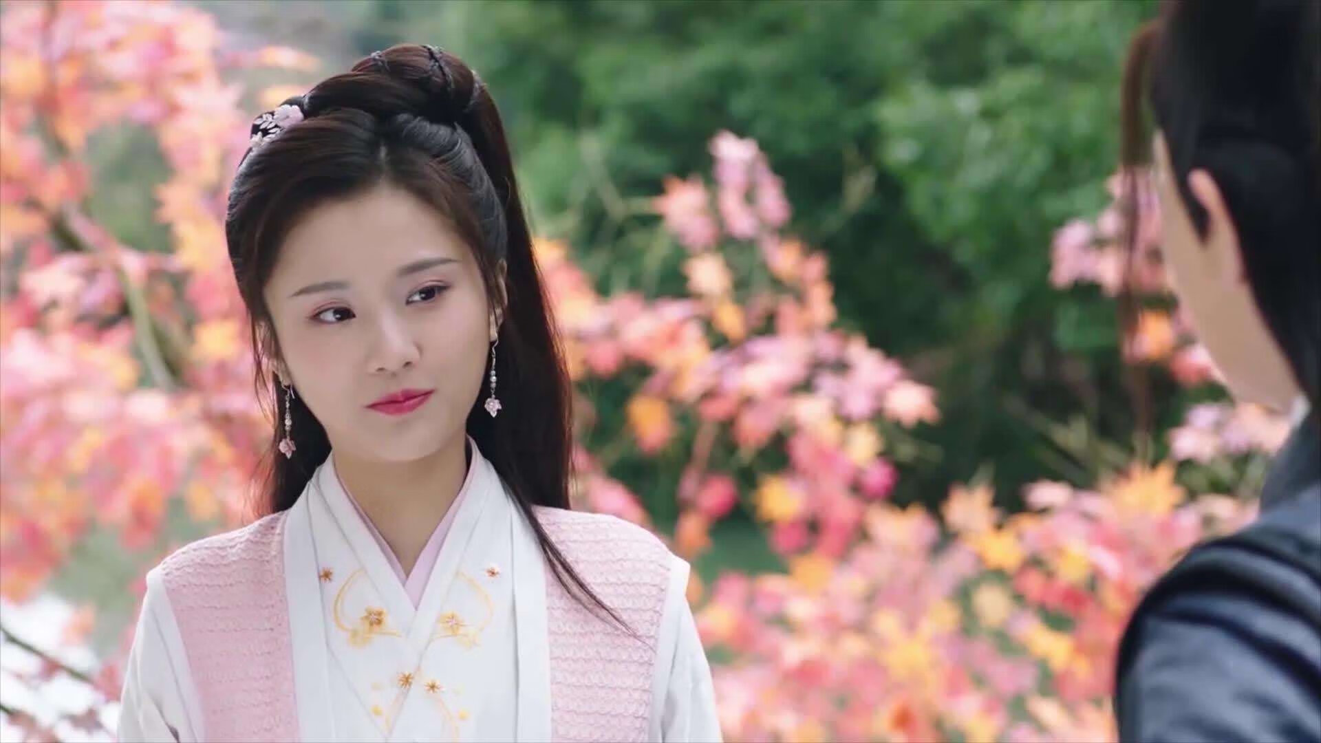 华体会登录-篮球双城记，湖人全面压制辽宁队，布克东决关键战接管比赛  第1张